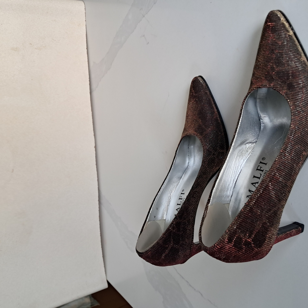 Amalfi By Rangoni Multi Color Italian Pump - Picture 3 of 8